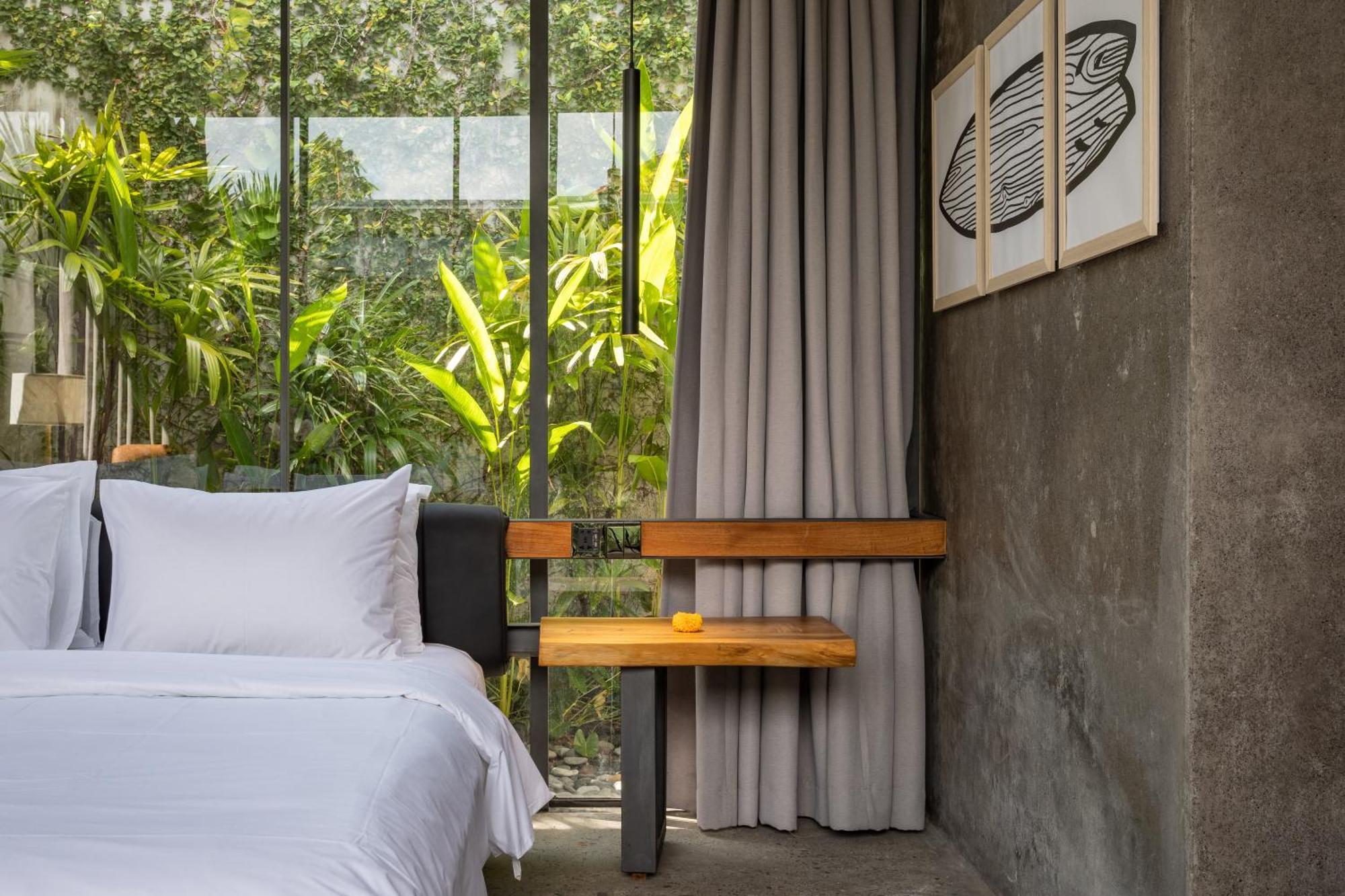 Luxury Industrial With Sauna And Highend Amenities Seminyak (Bali)