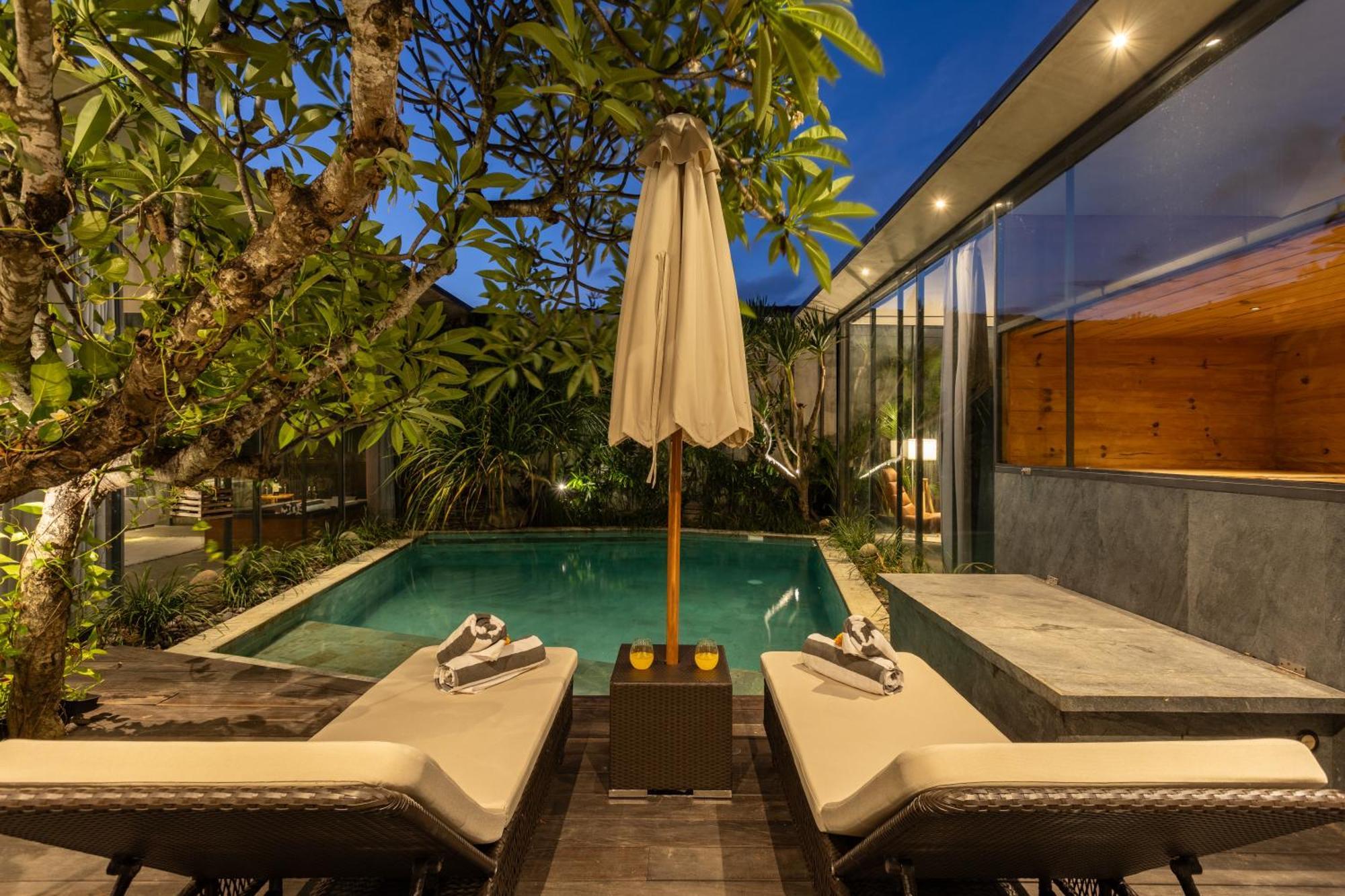 Luxury Industrial With Sauna And Highend Amenities *